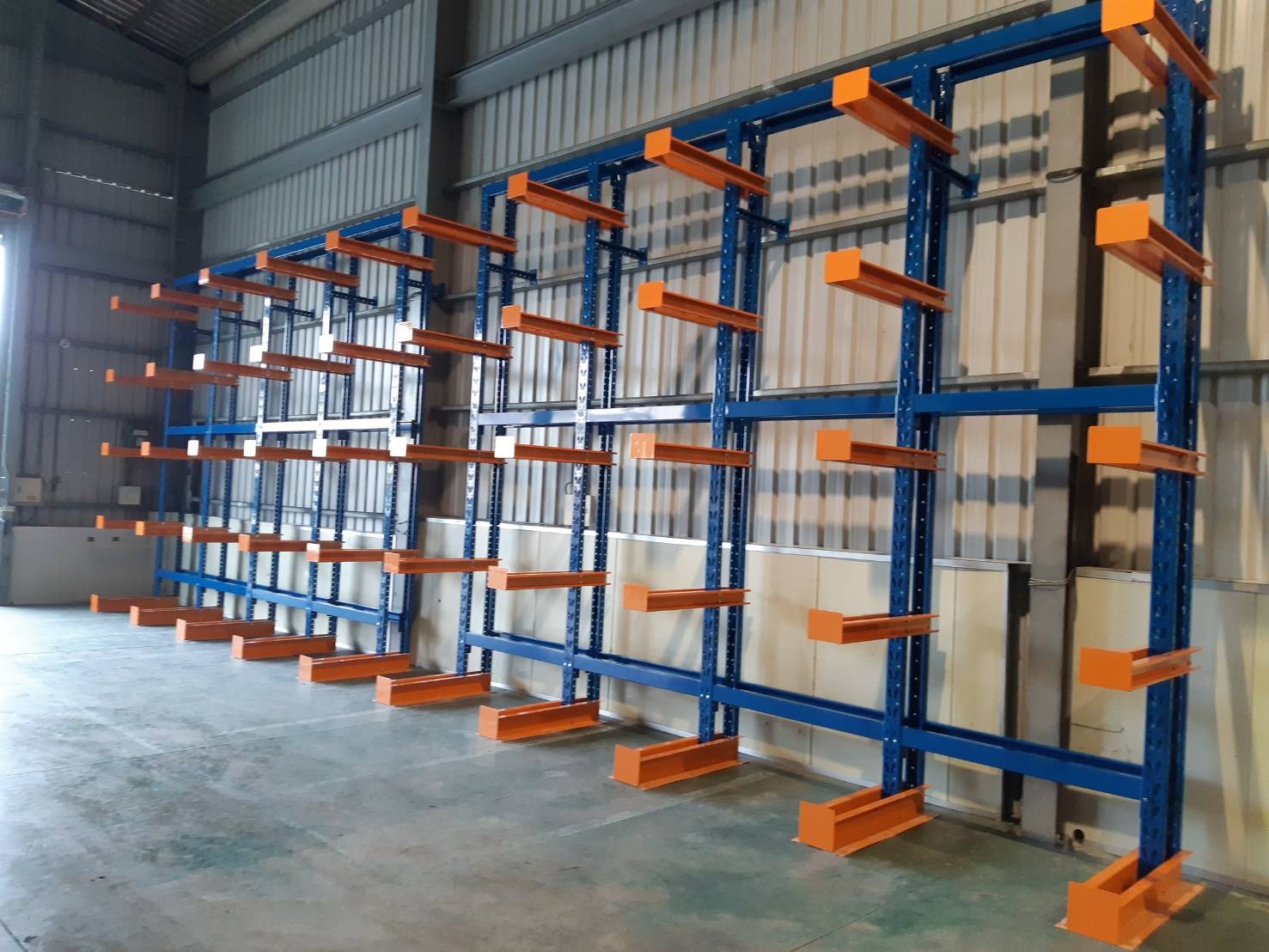 cantilever rack - single side